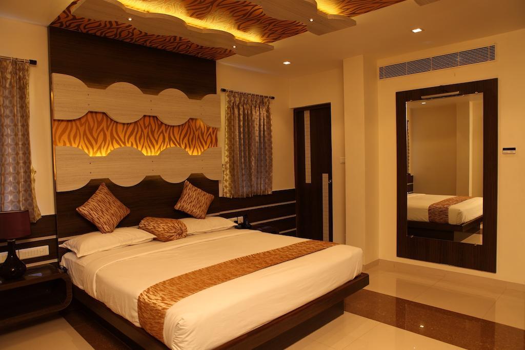 Sbs Grand Hotel Coimbatore Phòng bức ảnh