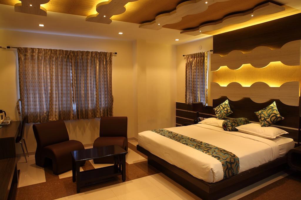 Sbs Grand Hotel Coimbatore Phòng bức ảnh