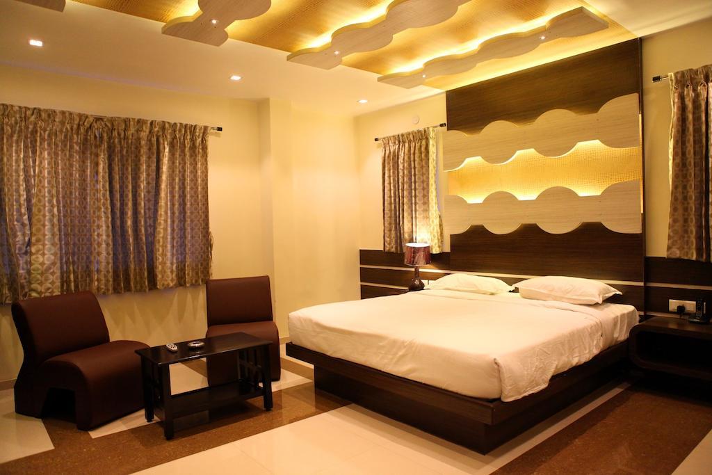 Sbs Grand Hotel Coimbatore Phòng bức ảnh